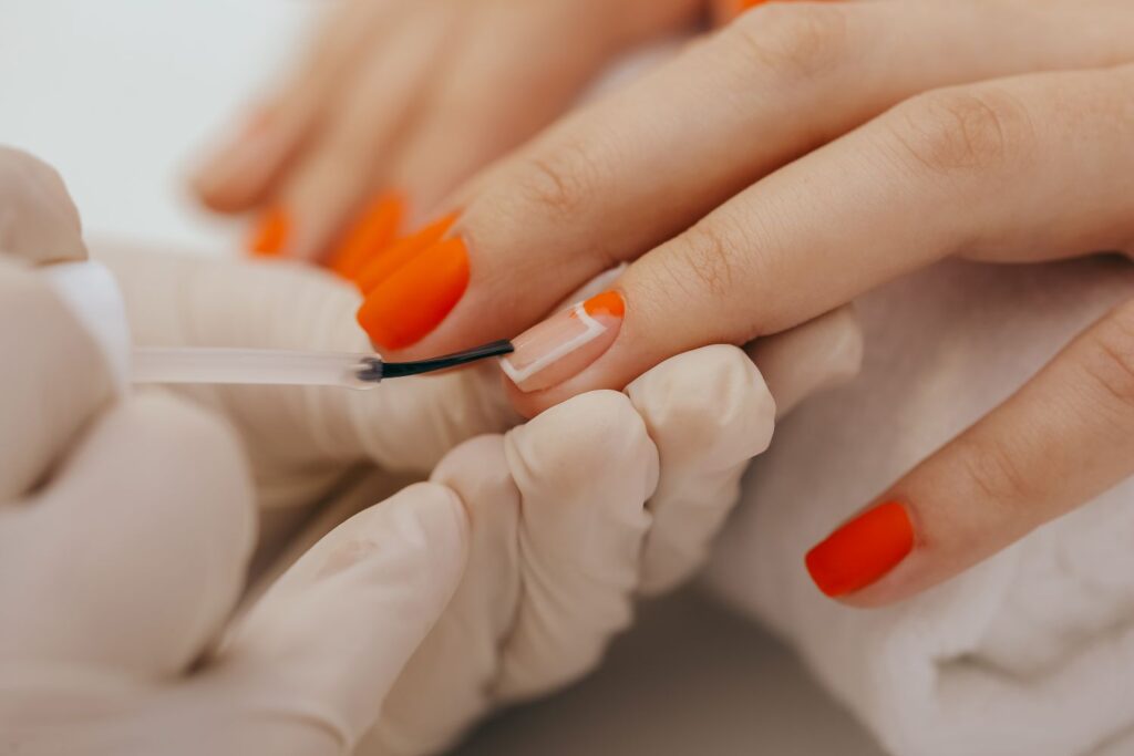 manicure ekamai